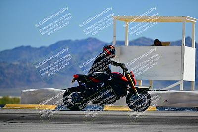 media/Mar-25-2024-Moto Forza (Mon) [[8d4319bd68]]/4-Novice Group/Session 2 (Turn 9 Side)/
